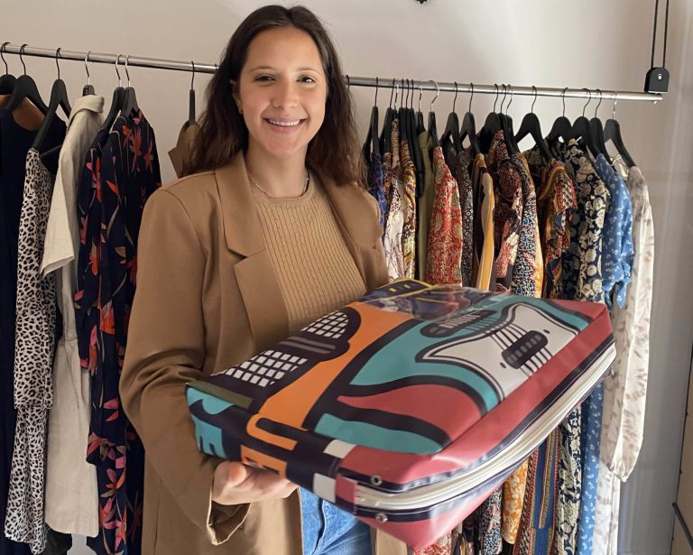 entourloop-entourlook-room-mycharleroi-nalinnes-charleroi-boxe-min_copie